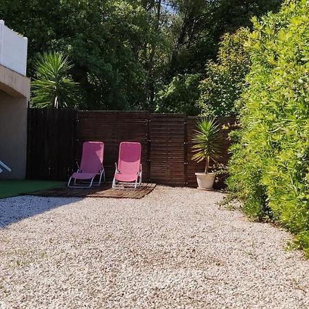 Studio L'Agasso Prouvenco Apartamento La Crau Exterior foto